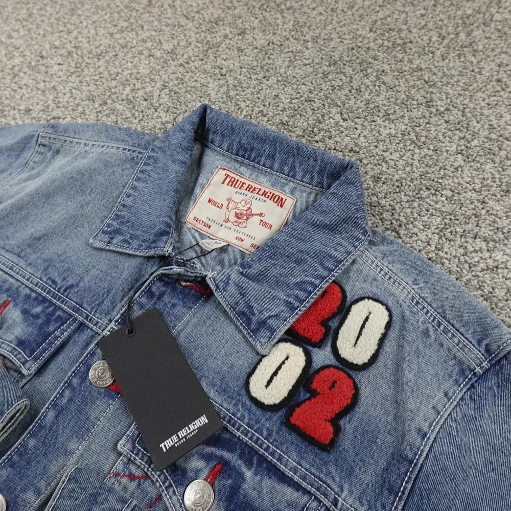 NEW True Religion Jacket Mens L Blue Denim Jean Trucker Coat Varsity Patch Y2K‎